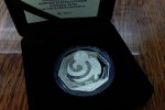 Восьмигранная монета в честь основоположника тюркской поэзии представлена в Киргизии