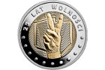 На биметаллической монете Польши показан знак «victoria»