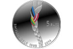 Монету «Балтийский путь» продемонстрировали в Латвии