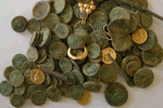 В Израиле обнаружили клад римских золотых и серебряных монет