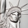 «Статуя Свободы» - прямоугольная монета из серебра