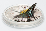 Выпущена 3D-монета с изображением бабочки