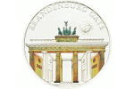Бранденбургские ворота изображены на монете <br> серии «Мир чудес»