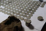 В Якутске нашли клад – 1,5 кг серебряных монет