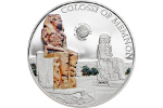Колоссы Мемнона показаны на серебряной монете