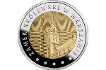 На биметаллической монете Польши показан королевский дворец
