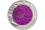 Австрийская монета из серебра и ниобия – 25 евро