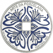 Португалия посвятила монеты искусству фарфора