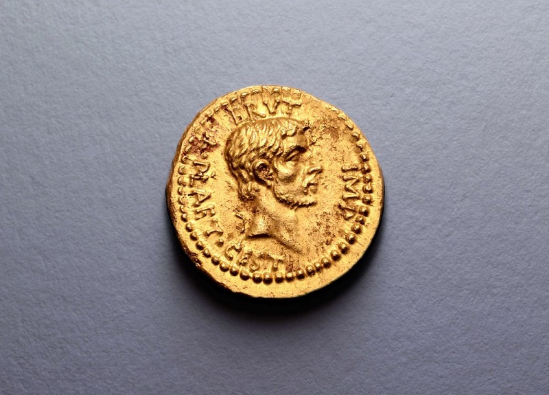Римское золото с подпорченной репутацией привело к аресту