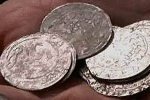Недалеко от Луцка нашли клад из серебряных монет