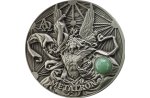 Монету «Метатрон» отличает вставка из авантюрина