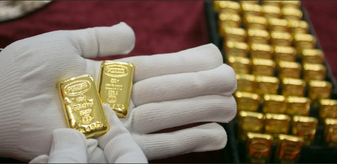 Ювелирный бренд начал выпуск золотых слитков