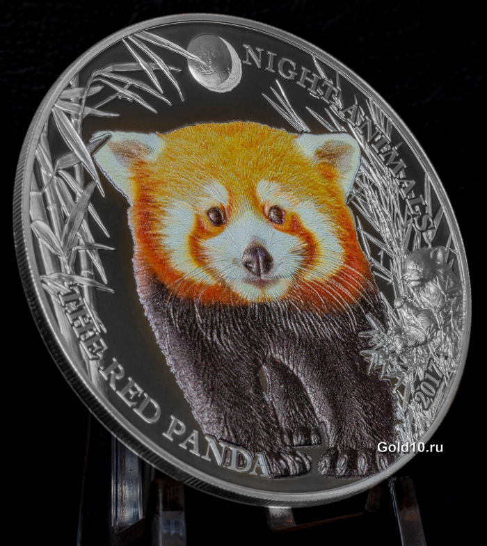 Монета «Красная панда»