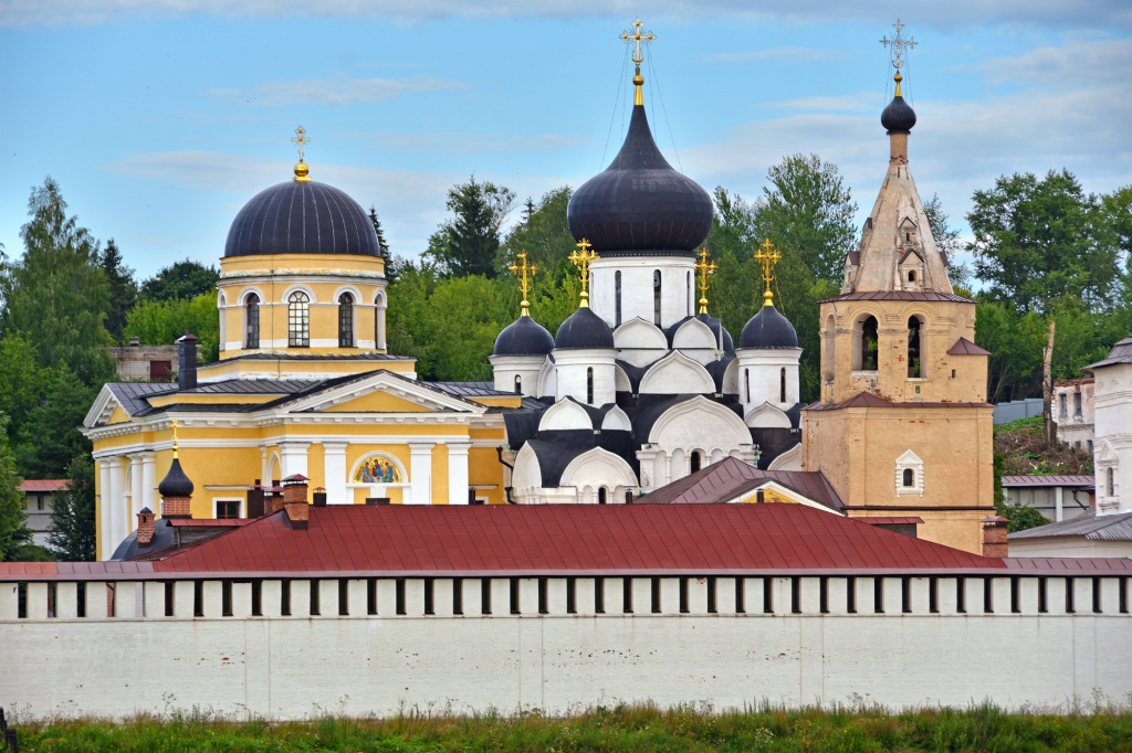 Старицкий Успенский монастырь