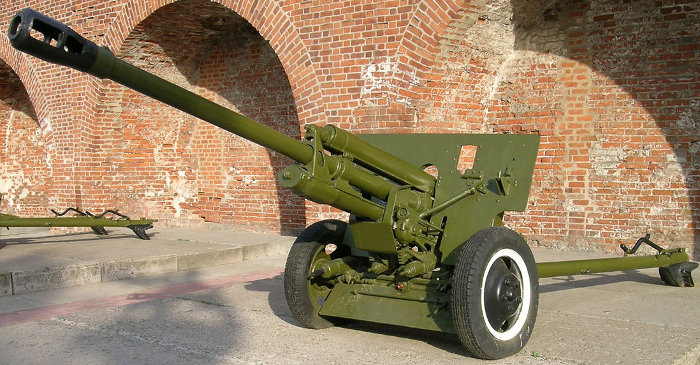 76-мм дивизионная пушка образца 1942 года ЗиС-3