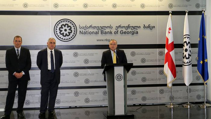 Презентация монеты «Грузинская книга» (фото - nbg.gov.ge)