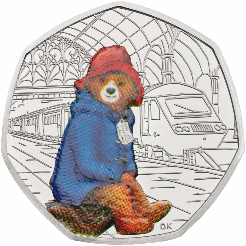 Медвежонок Паддингтон на Паддингтонском вокзале